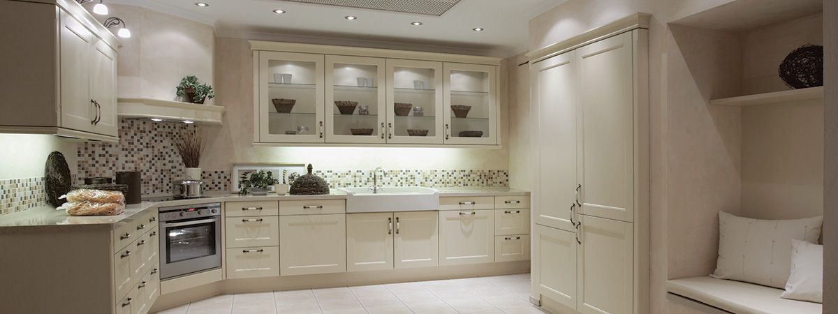 Landhauskuchen Ambiente Wohn Und Gewerbebau Heilbronn Kuche Fliese Ausbau